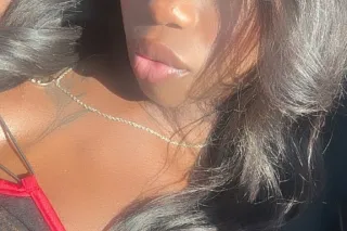 🎀NEW IN TOWN 2 Girls Avaliable !🎀 I'm young ,5'0, SEXY & available anytime 💰 🍾💋 Here to please upscale Gentlemen - Image 3