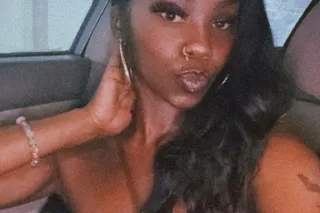 •𝐒𝐥𝐢𝐦 𝐀𝐧𝐝 𝐏𝐞𝐭𝐢𝐭𝐞 𝐖𝐢𝐭𝐡 𝐀 𝐁𝐨𝐝𝐲 𝐒... - Image 3