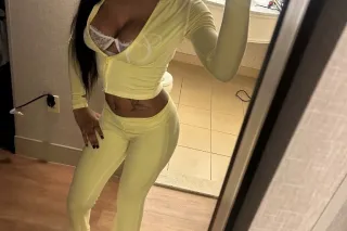 sweet &amp; petite 💕🫦ebony dolll 💕⚠ wet &amp; slipperyyyy 💦 - Image 7